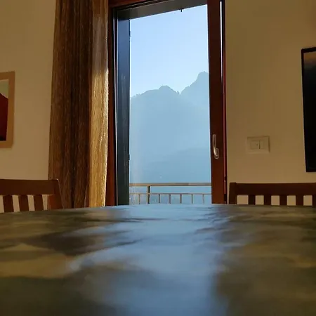아파트 La Casa In Montagna *