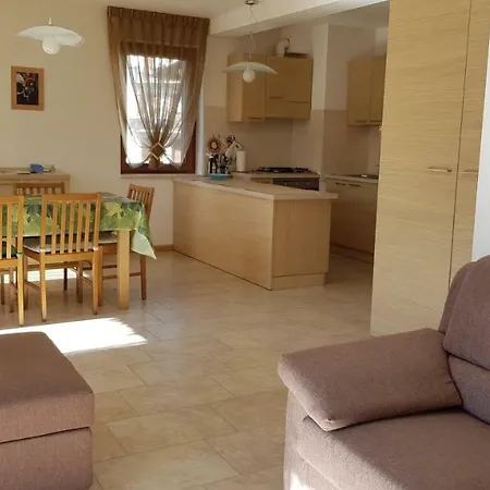 아파트 La Casa In Montagna